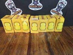 Bob’s Burgers Kuchi Kopi Glow In The Dark 5″ Vinyl Figure New *DAMAGED BOXES!!*