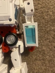 Transformers Masterpiece MP-30 Ratchet KO Version
