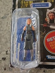 Hasbro Kenner Ahsoka Tano 3.75 in Action Figure F4459 Star Wars Mandalorian NEW