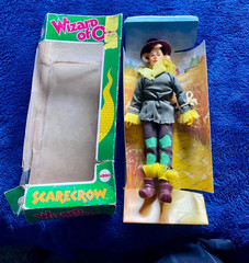 Mego – Wizard of Oz Scarecrow 8″ Figure w/Original Box (Vintage 1974)