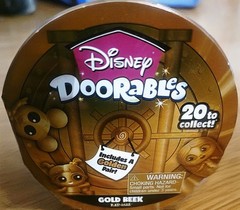 Disney Doorables Gold Peek Limited Edition Collector Set 2024 UNOPENED SEALED.