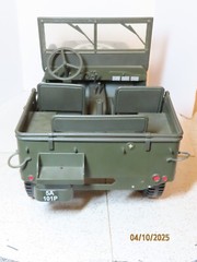 Huge lot of GI Joe 1:6 figures Jeep accessories clothes footlockers very cool