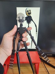 Nightmarionne – FNAF Glow in the dark