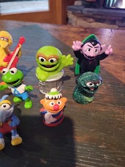 Vintage Lot Of Muppets Figures Kermit Count Gonzo Misc Toys