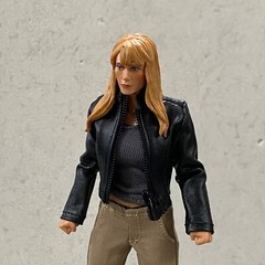 PB-ZPJK-FEM: 1/12 faux leather zipper jacket for 6″ female action figure