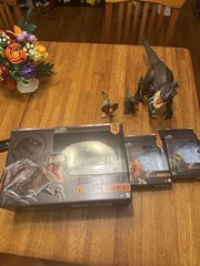 Jurassic world Hammond collection ScorpioS Rex lot