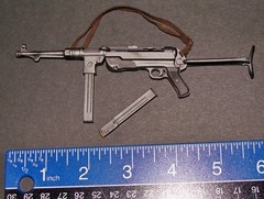 1/6 Scale Dragon WWII German MP40 Submachine Gun for 12″ Action Figures Type B
