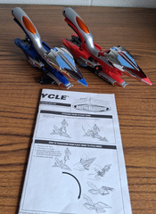 Bandai 2000 Power Rangers Time Force Transforming Red & Blue Strata Cycle