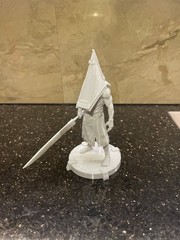 Pyramid Head – Silent Hill *Unpainted* Display Action Figure