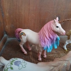 Schleich Bayala Sparkly Unicorn & Pegasus Fantasy Horses Lot Of 5