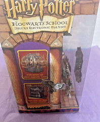 Harry Potter Hogwarts School Deluxe Electronic Playset Mattel 2001 NIB