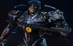 US Seller Infinity Studio Pacific Rim Heavy Mecha Gipsy Danger Action Figure