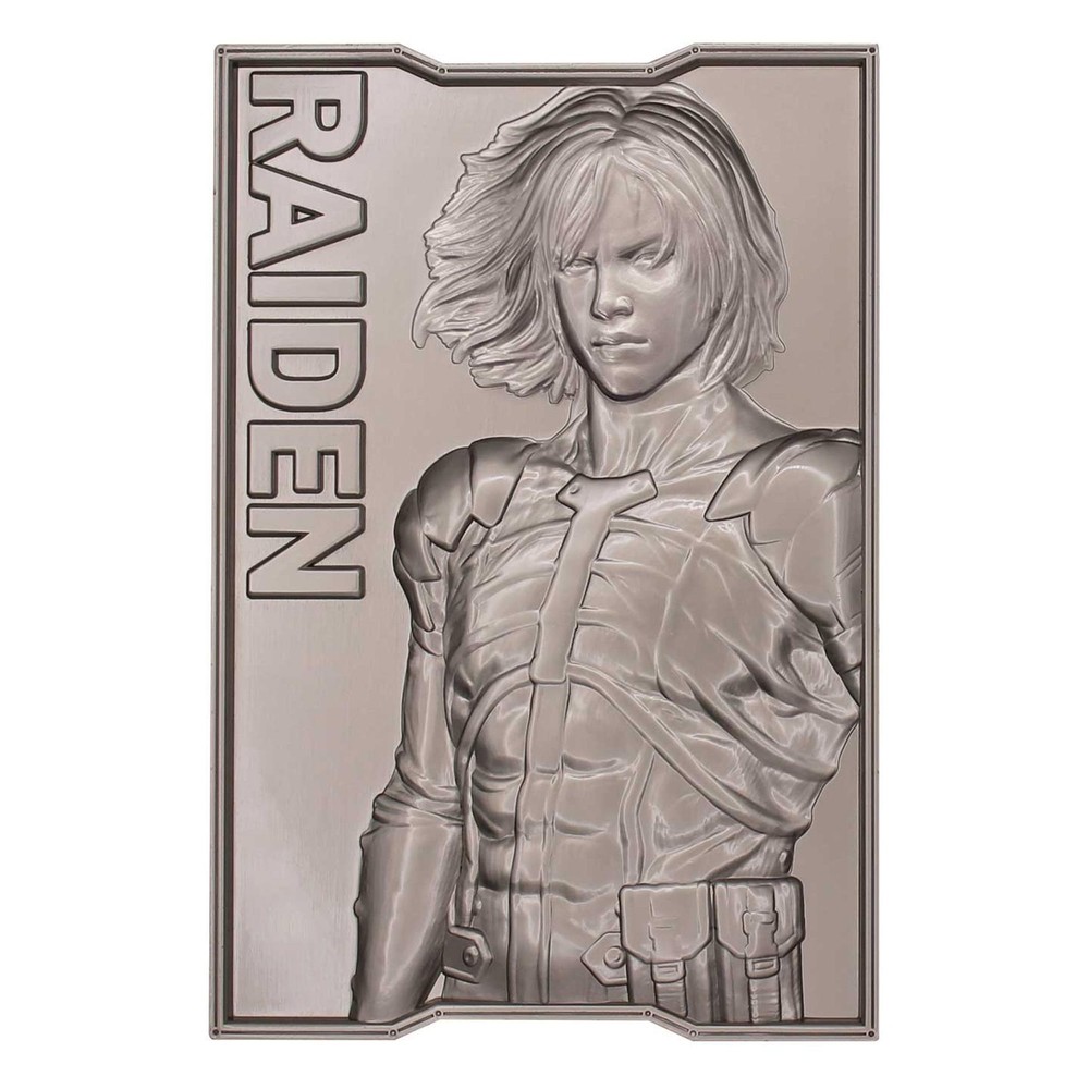 Metal Gear Solid 2 Raiden Limited Edition Embossed Metal Ingot