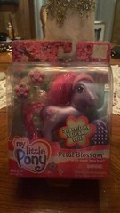 2003 My Little Pony Petal Blossom with Super Long Hair NEW IN BOX