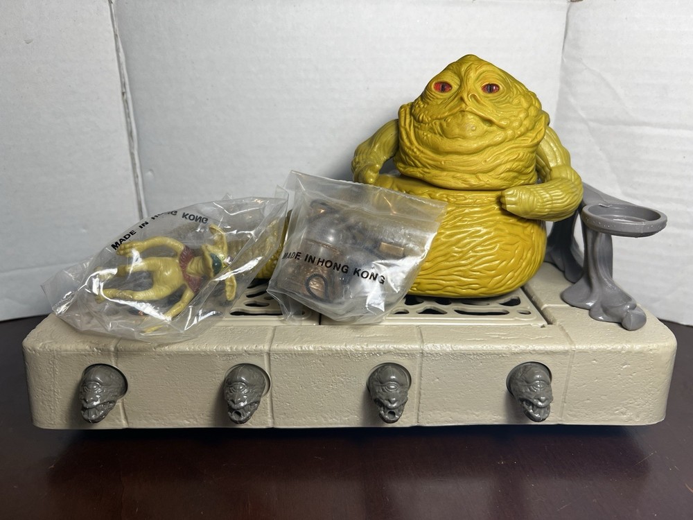 VINTAGE STAR WARS KENNER ROTJ 1983 JABBA THE HUTT PLAY-SET COMPLETE SEALED ITEMS