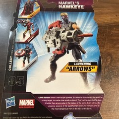Hasbro The Avengers Comic Series Hawkeye Snap-Out Bow 2011 New Action Figure