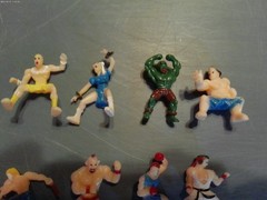 STREET FIGHTER GUMBALL MACHINE BOOTLEG MINI’S FIGURES SET OF 12 NEW PRICE