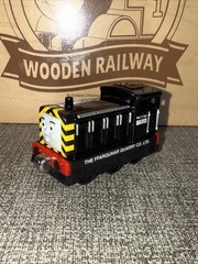MAVIS ! THOMAS FRIENDS TRAIN Diecast 2009 TAKE N PLAY ALONG ! CGI FACE