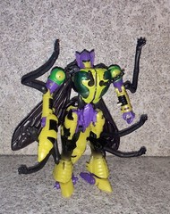 Transformers Legacy Buzzsaw complete wasp deluxe generations figure