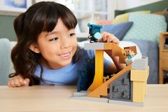 Minecraft Mini Mode Rise of the Warden Playset with Steve and Warden Figures