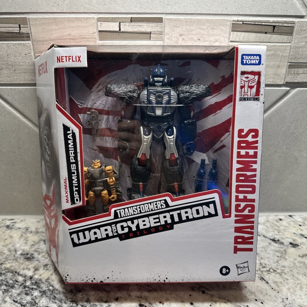 TAKARA TOMY TRANSFORMERS NETFLIX WAR FOR CYBERTRON OPTIMUS PRIMAL FIGURE NEW *US