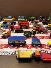 48 THOMAS THE TRAIN & FRIENDS Wood, Vintage, Metal, Buildings, Track, People +++