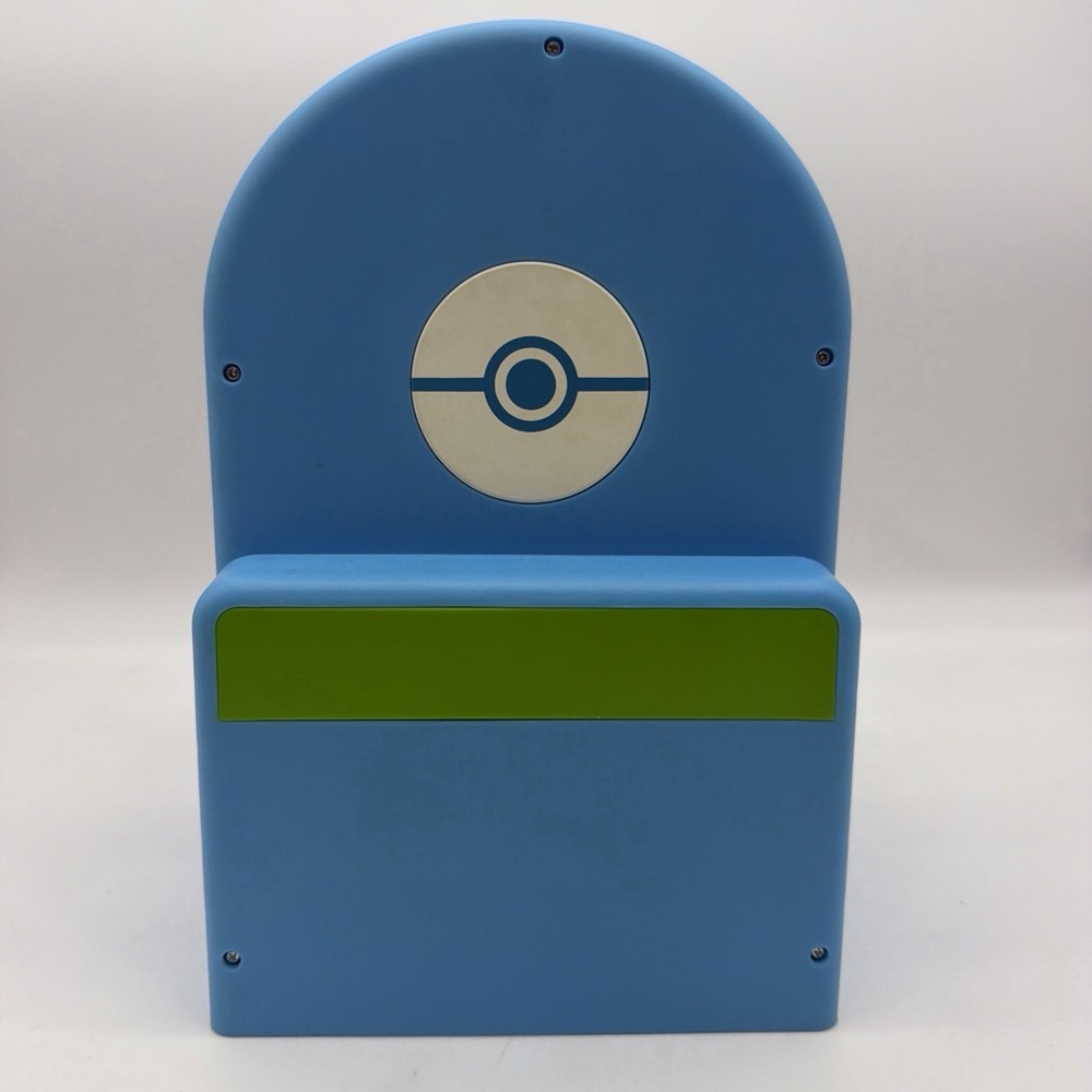Jazwares 2022 Pokémon Carry Case Battle Desert Backpack Playset Blue