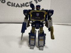Transformers Netflix Soundwave ONLY READ War For Cybertron WFC Earthrise Walmart