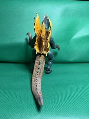 2011 6” SCI-FI Revoltech Series No. 023 Gigan action figure