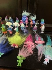 Hasbro DREAMWORKS Trolls Movie Band Collectible Dolls Assorted Lot Of 50