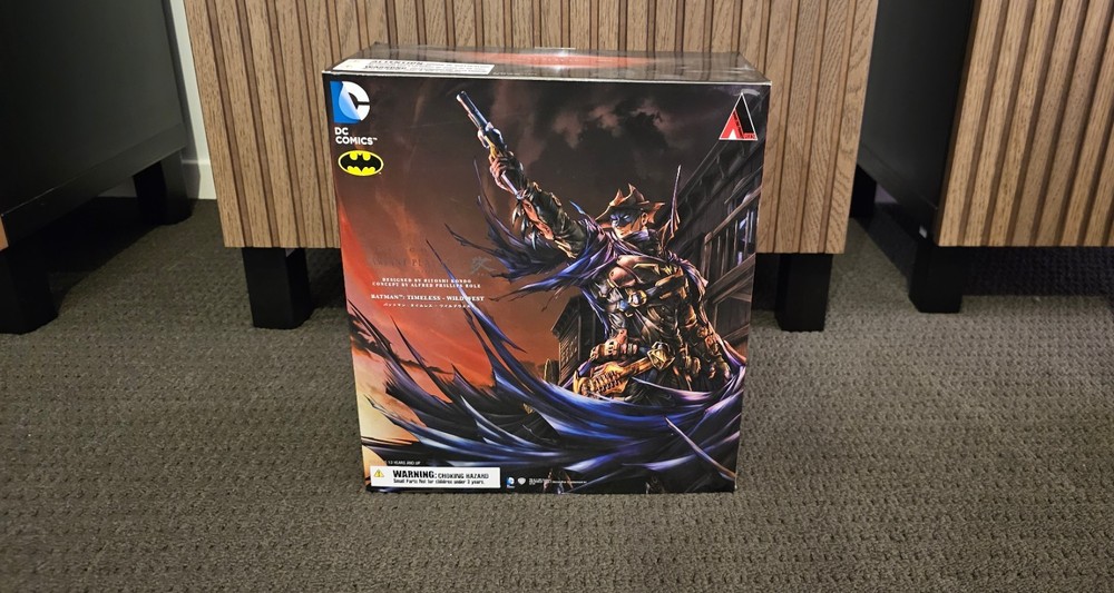 DC Comics VARIANT Play Arts Kai Batman: Timeless Wild West – Cowboy