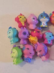 Cepia BANANAS BUNCH Peel to Reveal Animal Figures Toy Lot Of 16 Characters