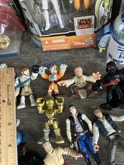 LARGE Star Wars Lot 30 Plus Pieces. Darth Vader, Luke, Hans, Leia Figure action