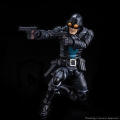 Hellboy Lobster Johnson 1/12 Scale Action Figure 1000 Toys