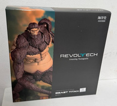 AUTHENTIC Amazing Yamaguchi Revoltech Attack on Titan Beast Titan (US SELLER)