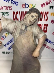 McFarlane Toys The Texas Chainsaw Massacre Leatherface 18 inch Action Figure