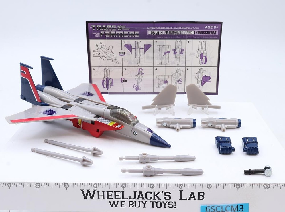 Starscream 100% Complete G1 Reissue Transformers Walmart Exclusive 2017 Hasbro