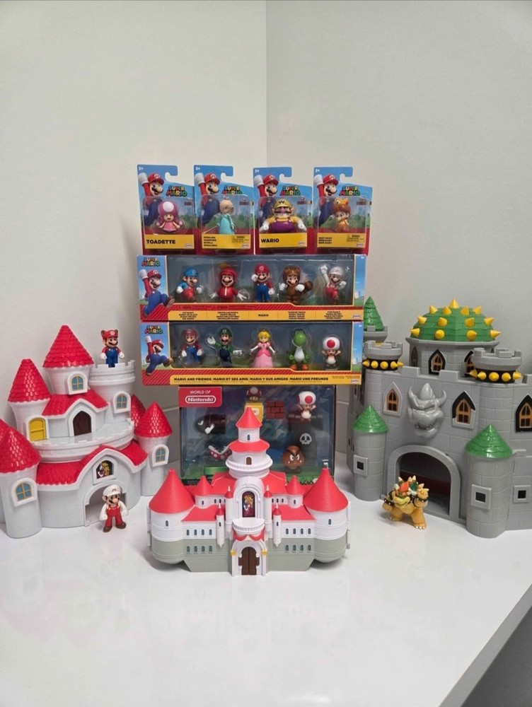 Mario figures 2.5. Selling as a full lot