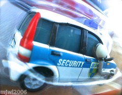 Disney PIXAR Cars ALEX CARVILL diecast 2013 WGP THEME 17/17 security van headset