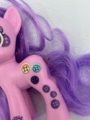 My Little Pony 3″ Cutie Mark Magic Button Belle