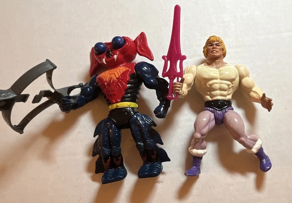 Lot of 2 Mattel He-man Toy Action Figured with Weapon Accessories 1980s