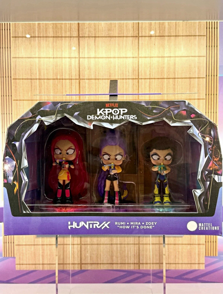 Mattel Creations SDCC26 KPop Demon Hunters HUNTR/X Rumi Mira Zoey Figure Set