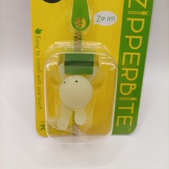 Smiski Figures Zipper Bite Japan Zipper Accessory Glow In The Dark Set of 4