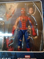 Spectacular Spider-Man Figure & Card – Marvel Legends X Magic The Gathering MTG