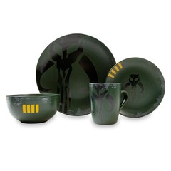 Star Wars Boba Fett Mandalorian 4-Piece Stoneware Dinner Set