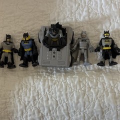 Batman Action Figure Lot w/ Vehicle, Plastic, Gray Black Blue Yellow