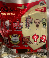 Welcome To Derry Figural Bag Clip Blind Bag New Sealed 3 Pack #47570
