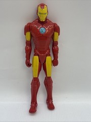 Hasbro Marvel Avengers Action Figures Plastic Toy Figures Lot of Four {129}