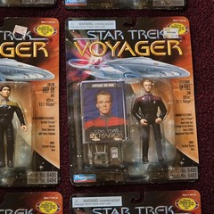 1995 Playmates Complete Set 15 Star Trek VOYAGER Action Figures MOC