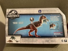 New 2017 Mattel Jurassic World Action Attack Carnotaurus Chomp Action 1st Gen